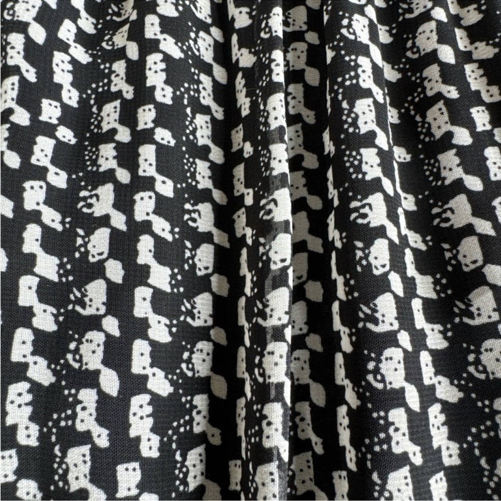 MAX STUDIO Black & White Skirt, Size M. - Picture 5 of 11